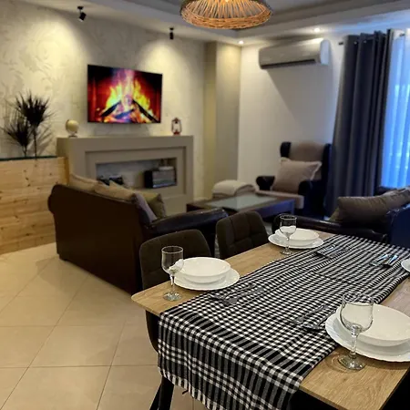 Apartamento Retro Blossom Tirana